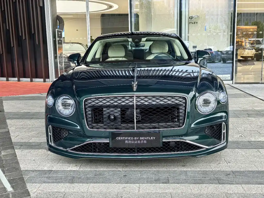 Bentley Flying Spur PHEV — миниатюра 2