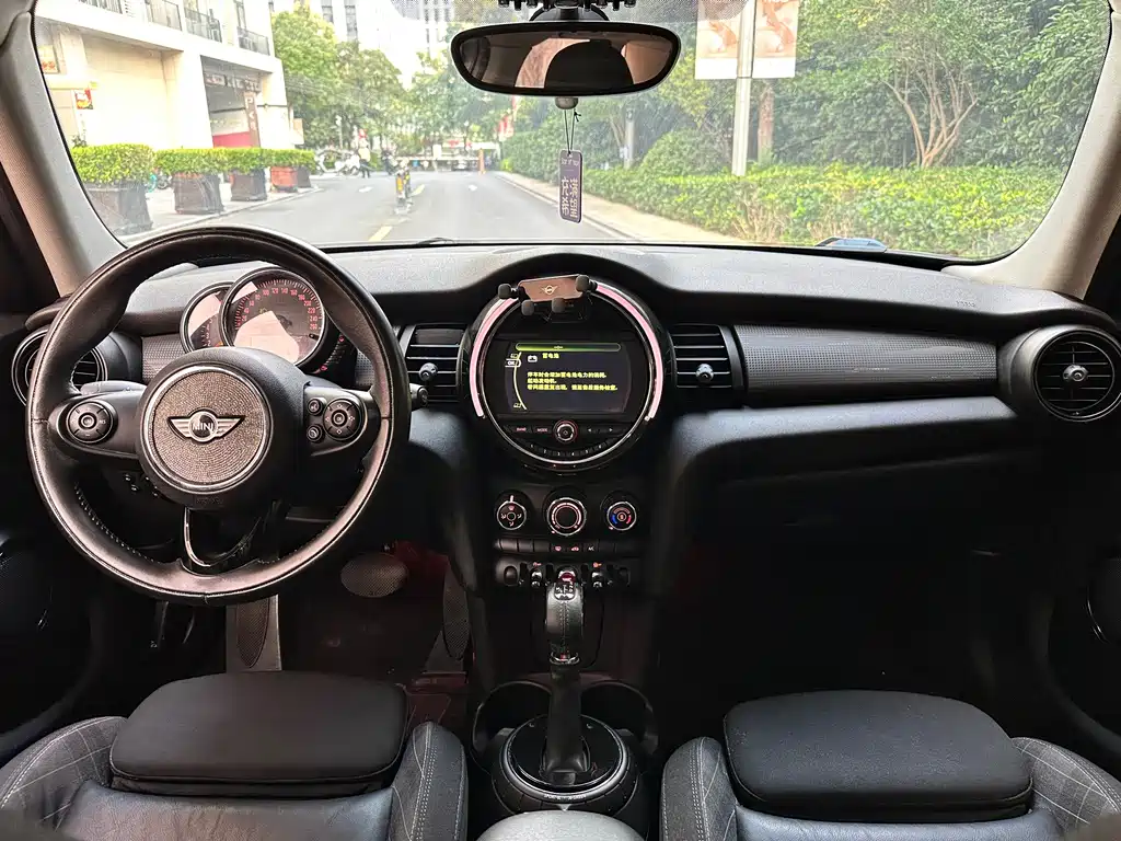 MINI Mini — миниатюра 12