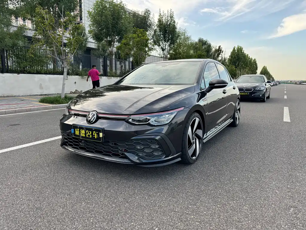 Volkswagen Golf GTI 2022