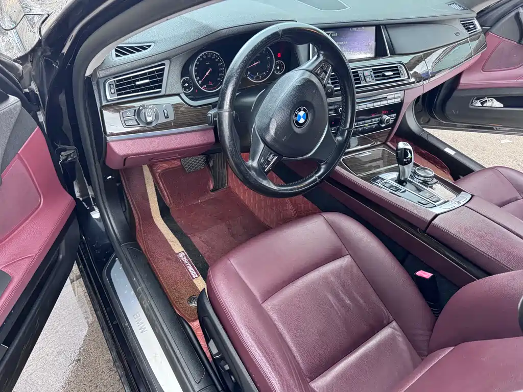 BMW 7 Series 7 2013 730Li Lead