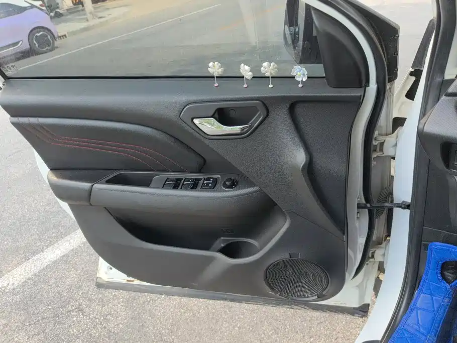 Soueast DX3 — миниатюра 7