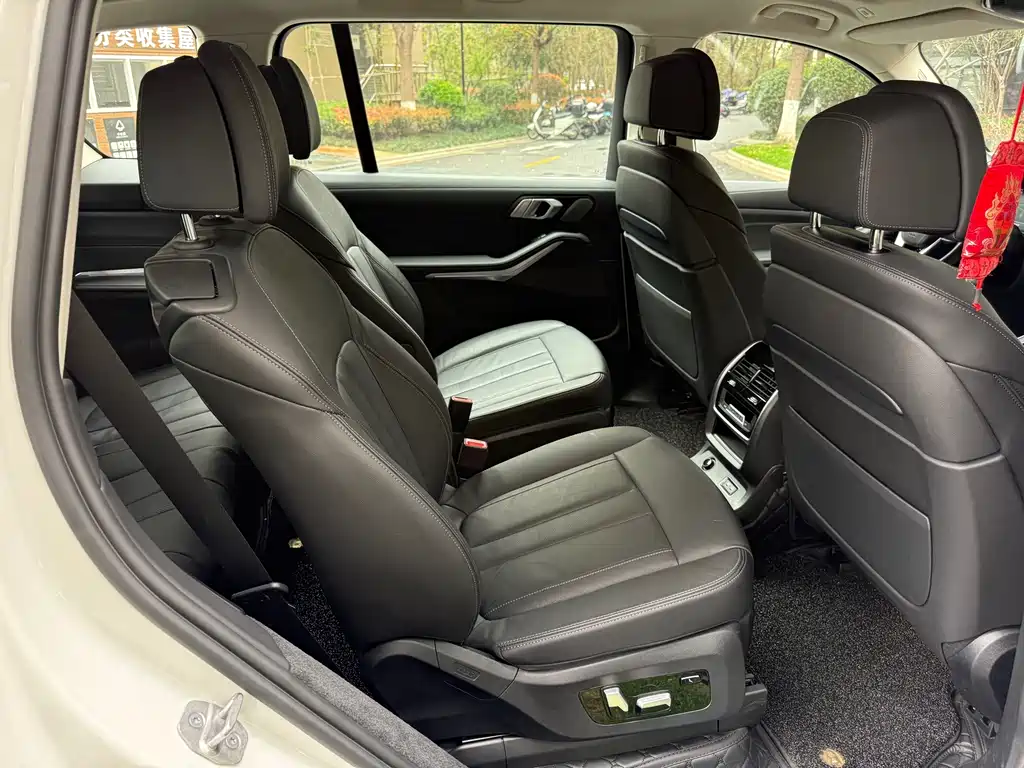 BMW X7 2022 xDrive40i Lead Luxury
