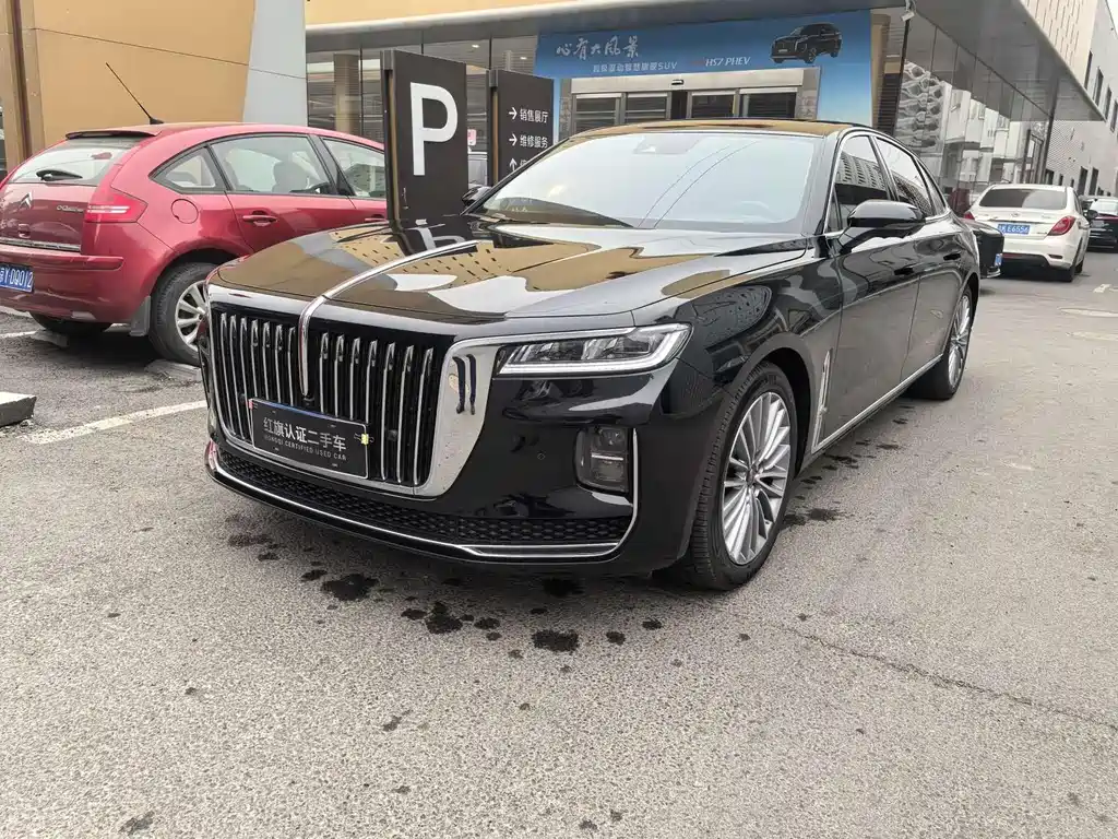 2023 Hongqi H9 - zdjęcie 1 z 9