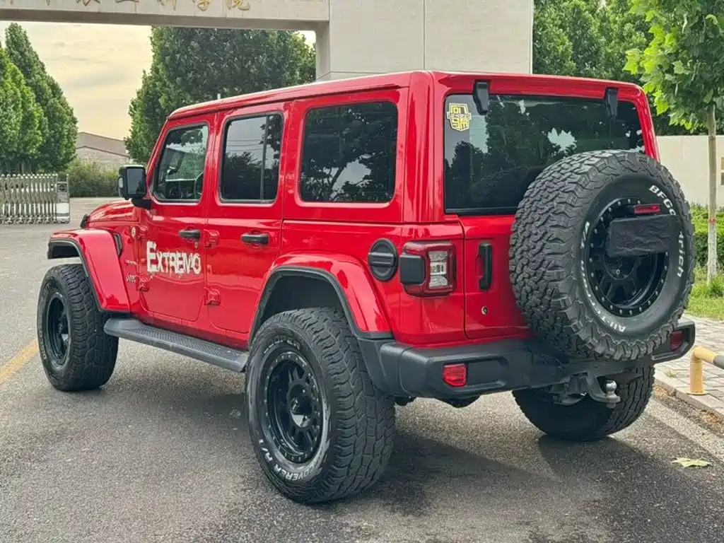 Jeep Wrangler — миниатюра 4