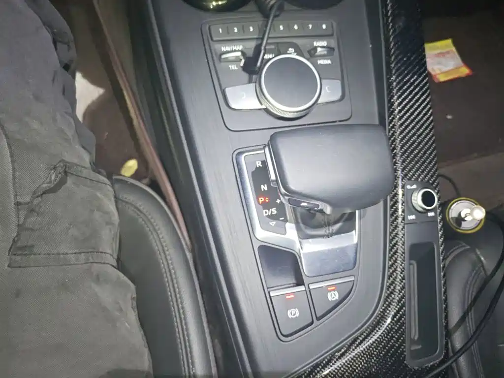 Audi A4L — миниатюра 10