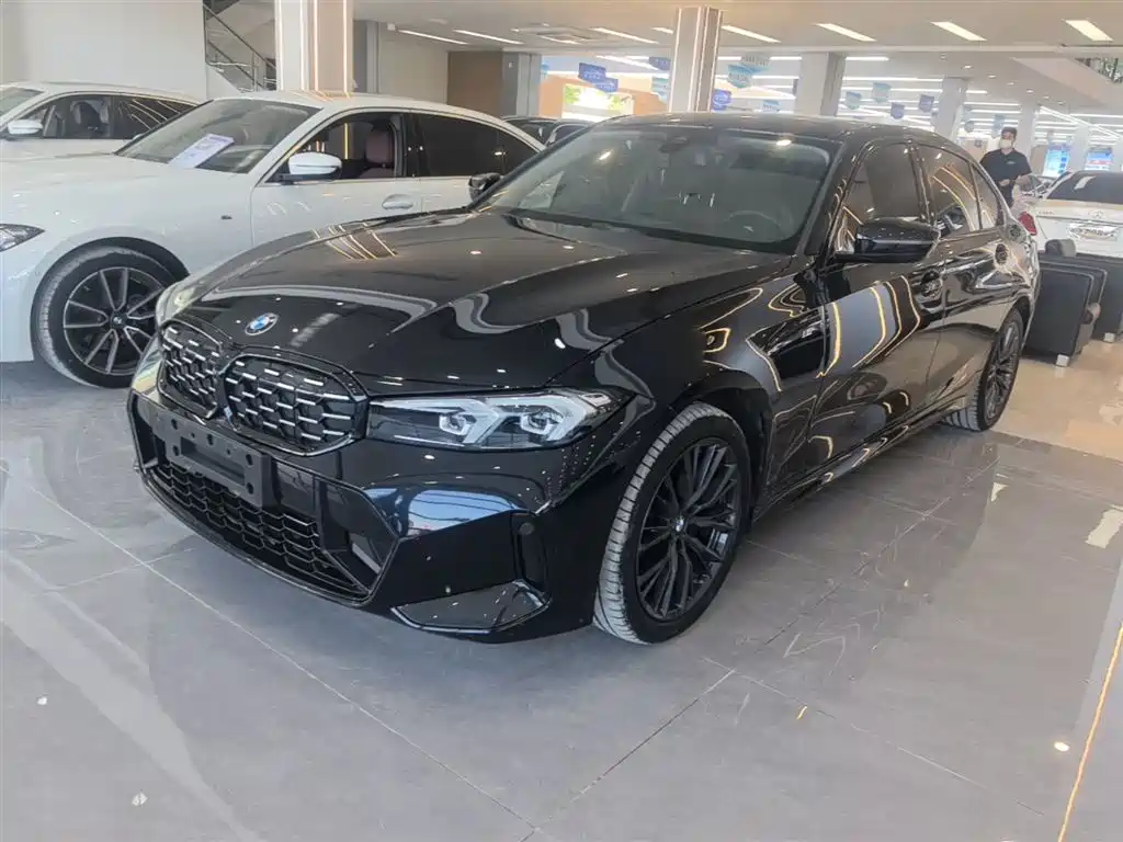 BMW 3 Series 2024