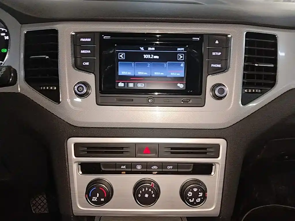 Volkswagen Golf Sportsvan — миниатюра 13