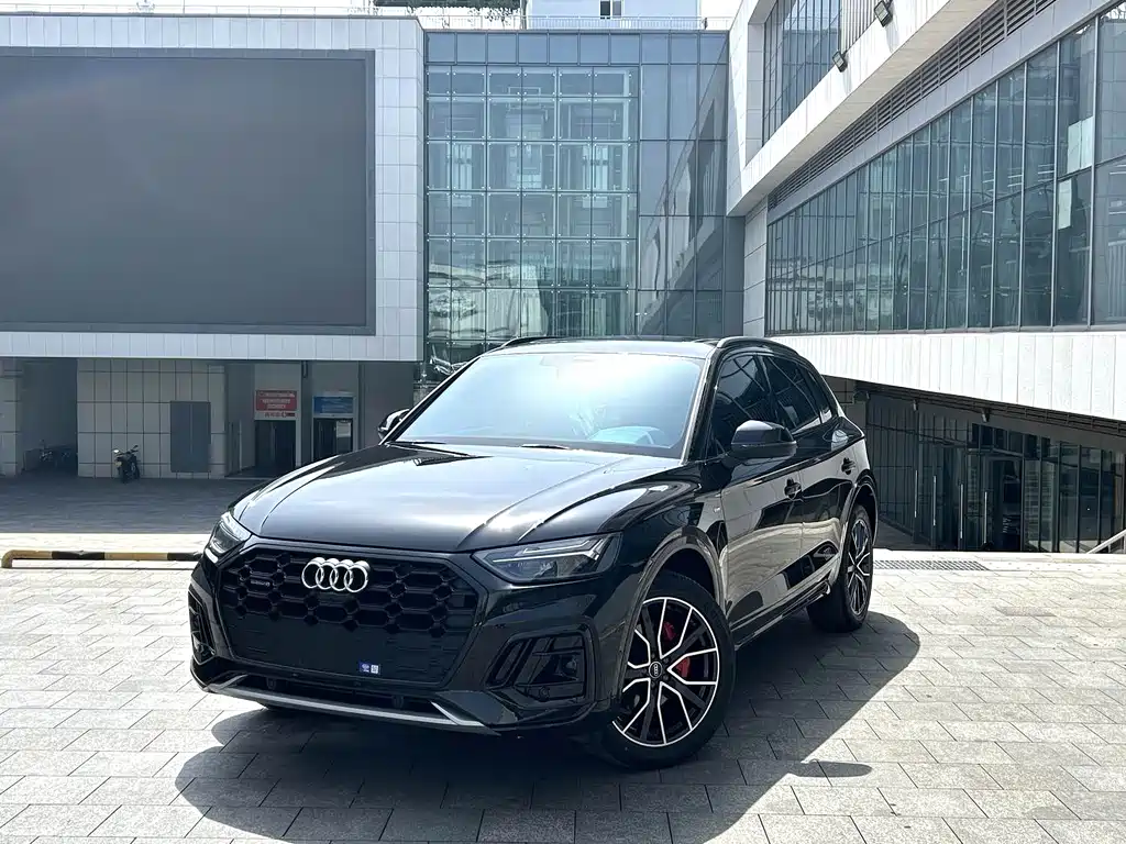 Audi Q5L 2025