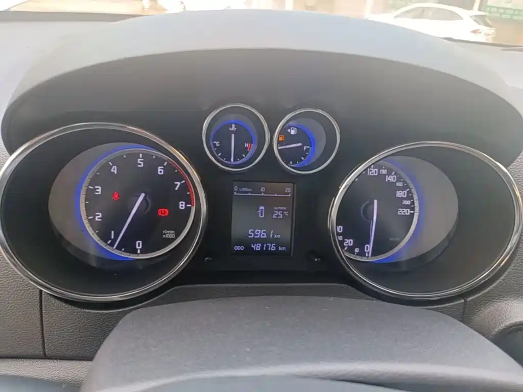 Changan CS35 — миниатюра 12