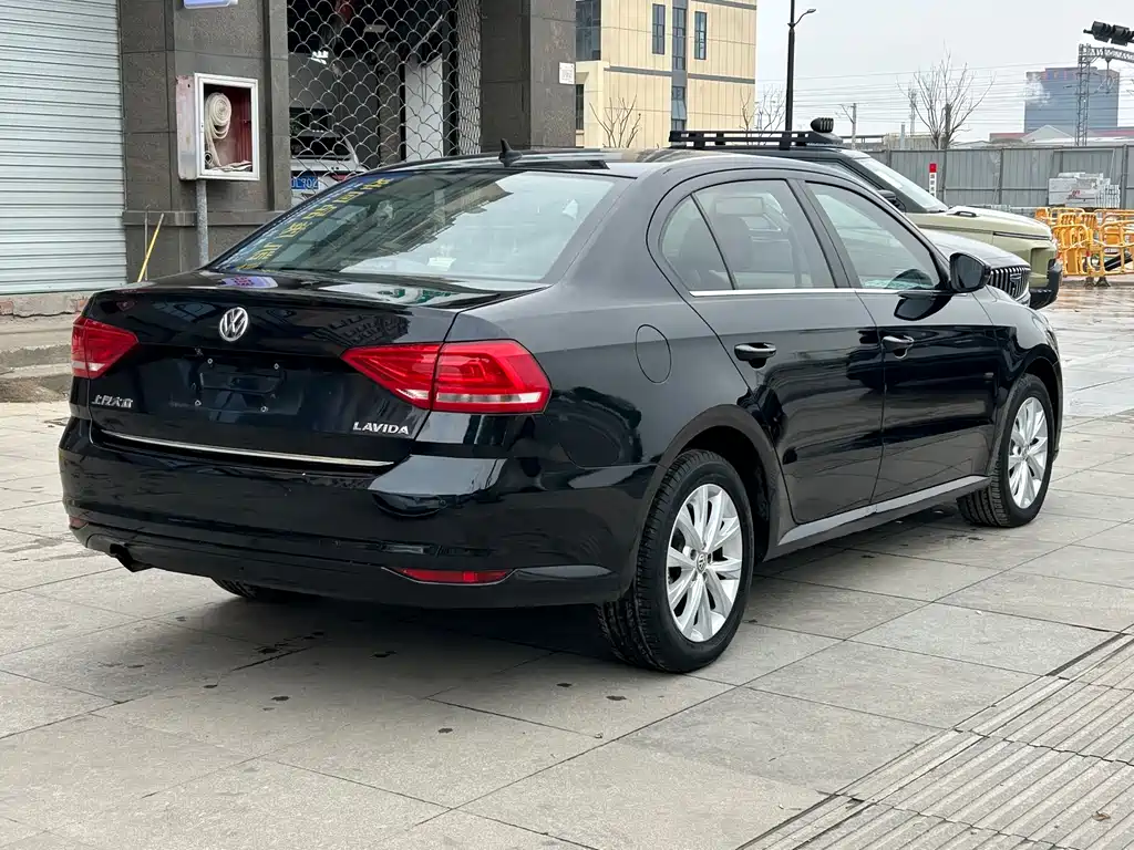 VOLKSWAGEN LAVIDA