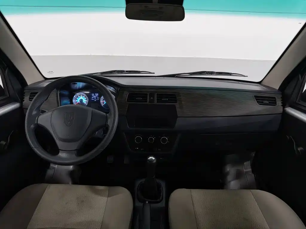 Jinbei X30 2023 1.5L 5/6/7 мест SWC15M