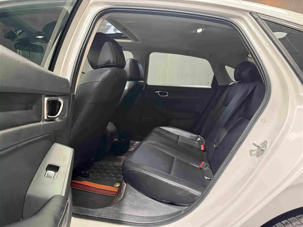 Honda Civic — миниатюра 5