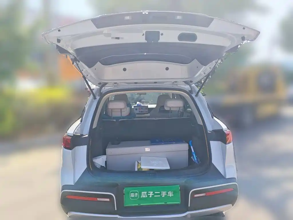 BYD Yuan UP — миниатюра 10