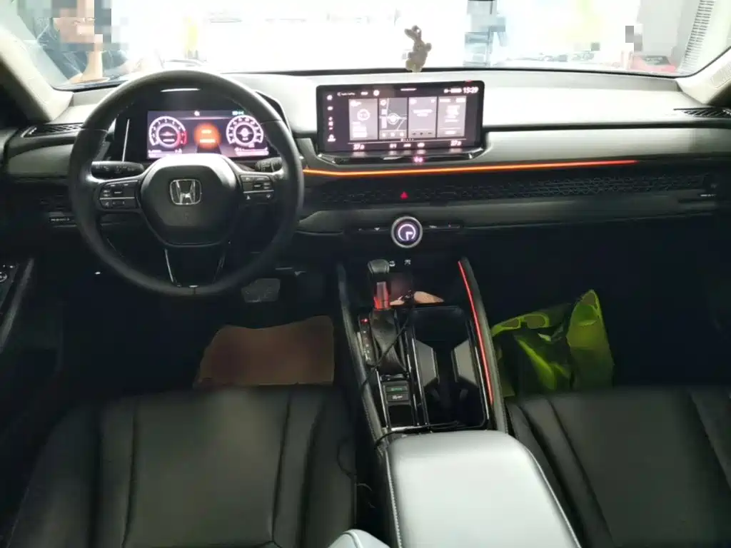 Honda Accord 2023 260TURBO Smart