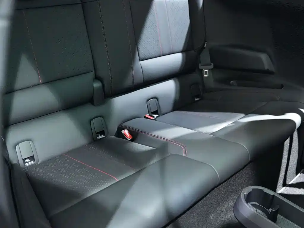 MINI MINI COOPER EV — миниатюра 12