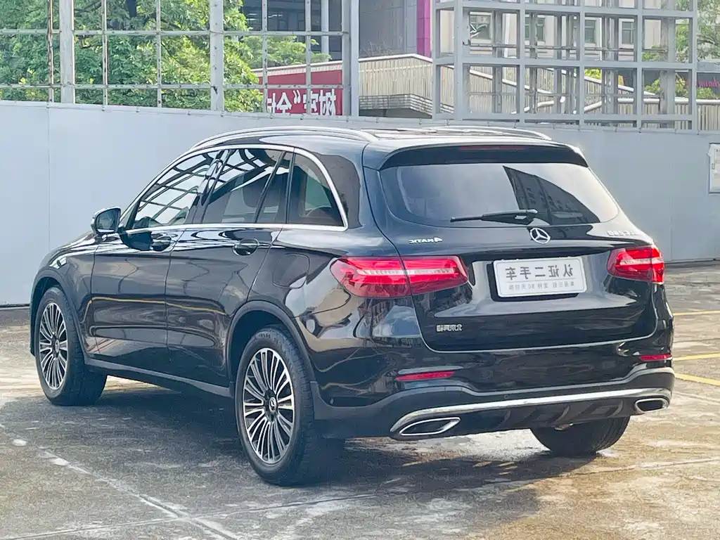 Mercedes-Benz GLC 2018 GLC 260 4MATIC