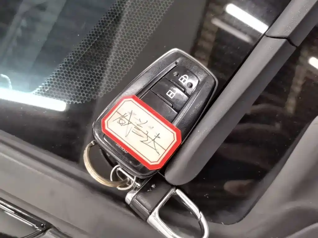 Toyota Wildlander 2022 2.0L CVT Luxury PLUS
