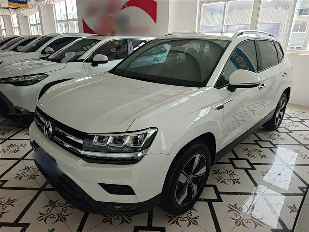 Volkswagen Tharu 2019