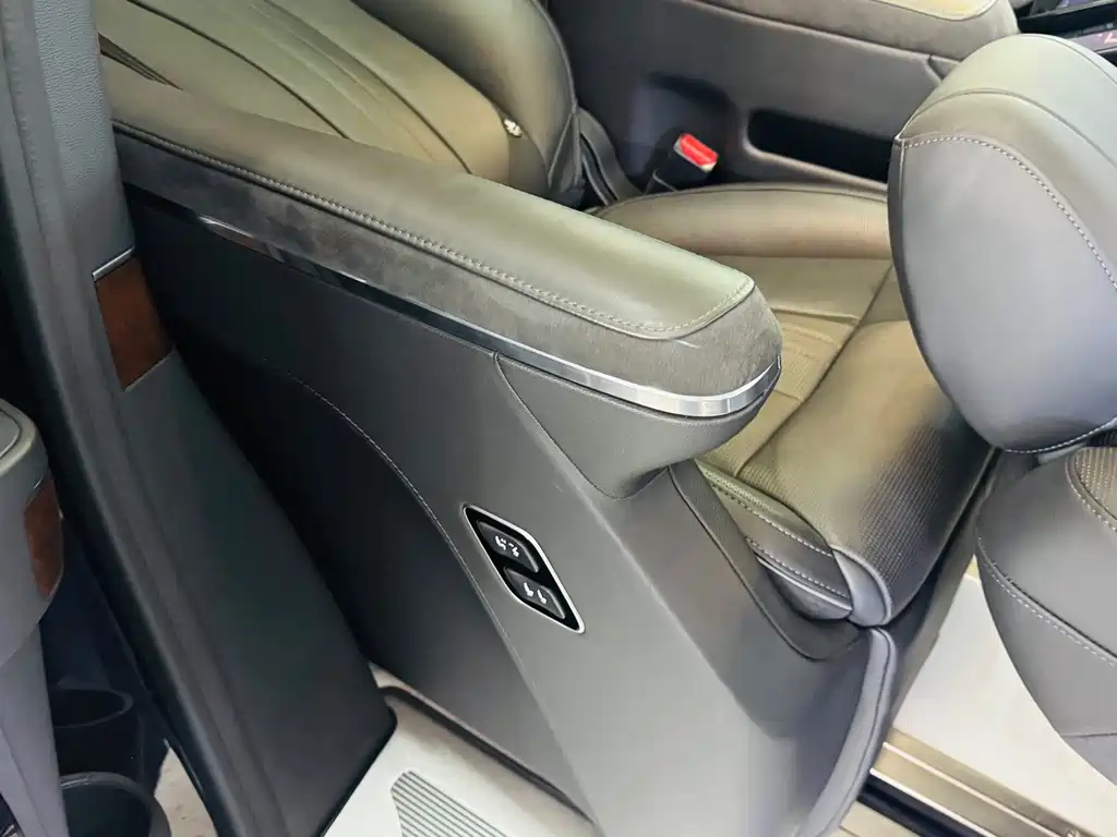 Hongqi Hongqi HQ9 — миниатюра 20