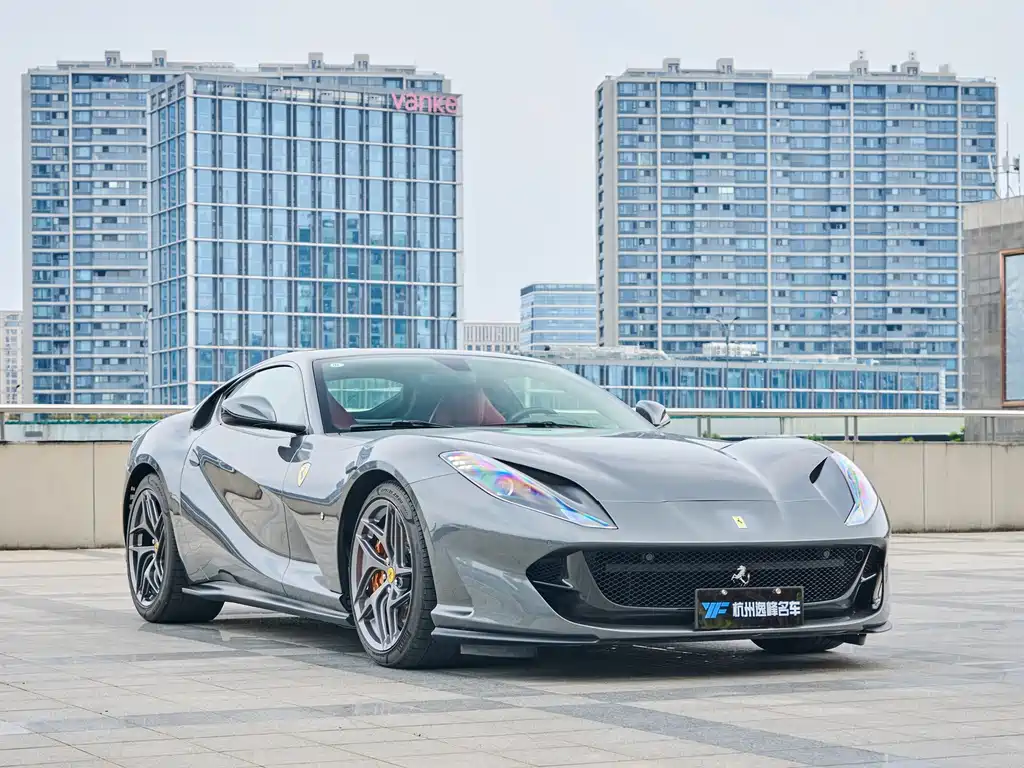 Ferrari 812 2017 6.5L Superfast