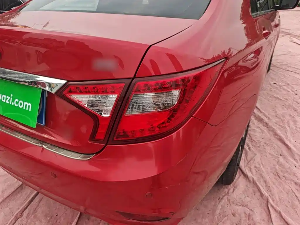 BYD G5 — миниатюра 8
