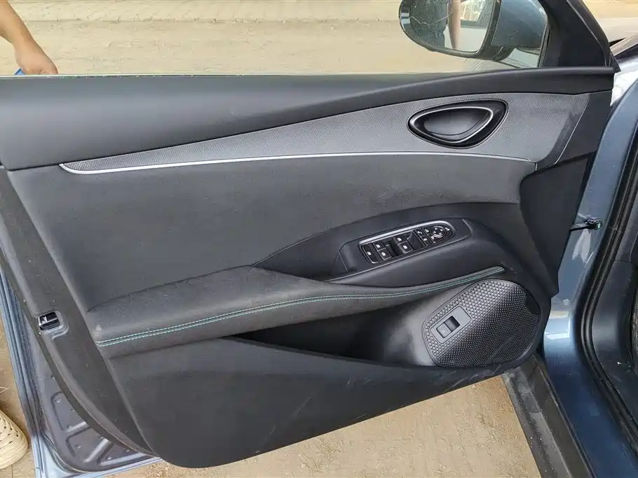 BYD Seal 06 06 2025 DM-i Smart Drive 120KM Premium