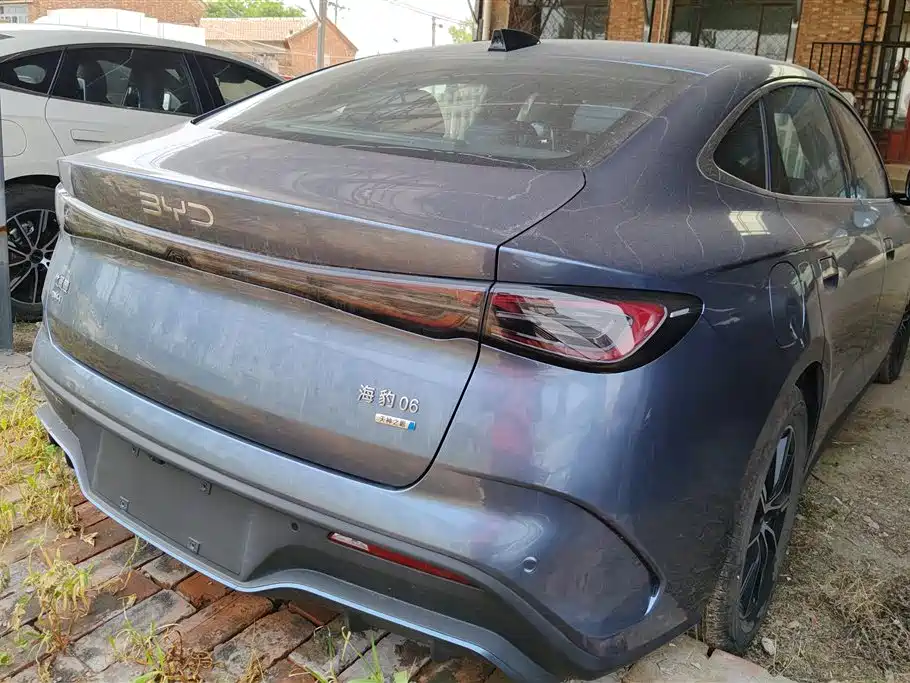 BYD Seal 06 06 2025 DM-i Smart Drive 120KM Premium