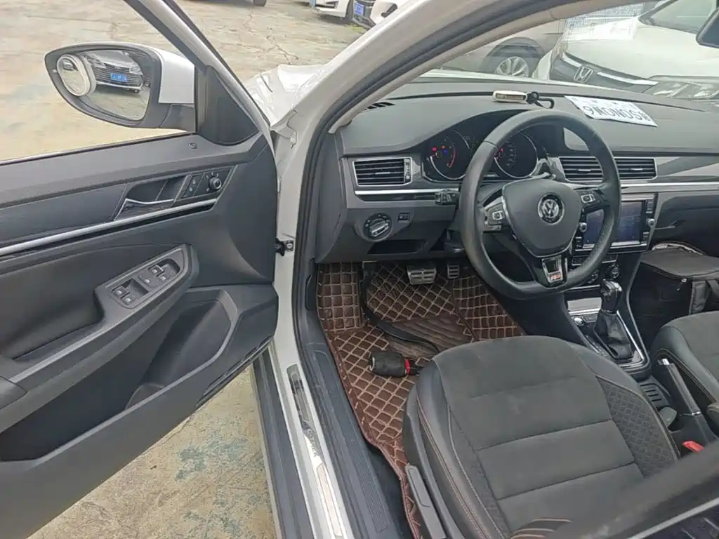 Volkswagen C-Trek — миниатюра 16
