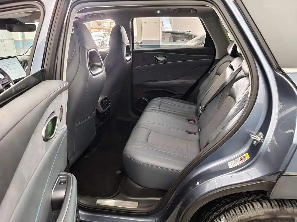 BYD SEA LION 07 DM I