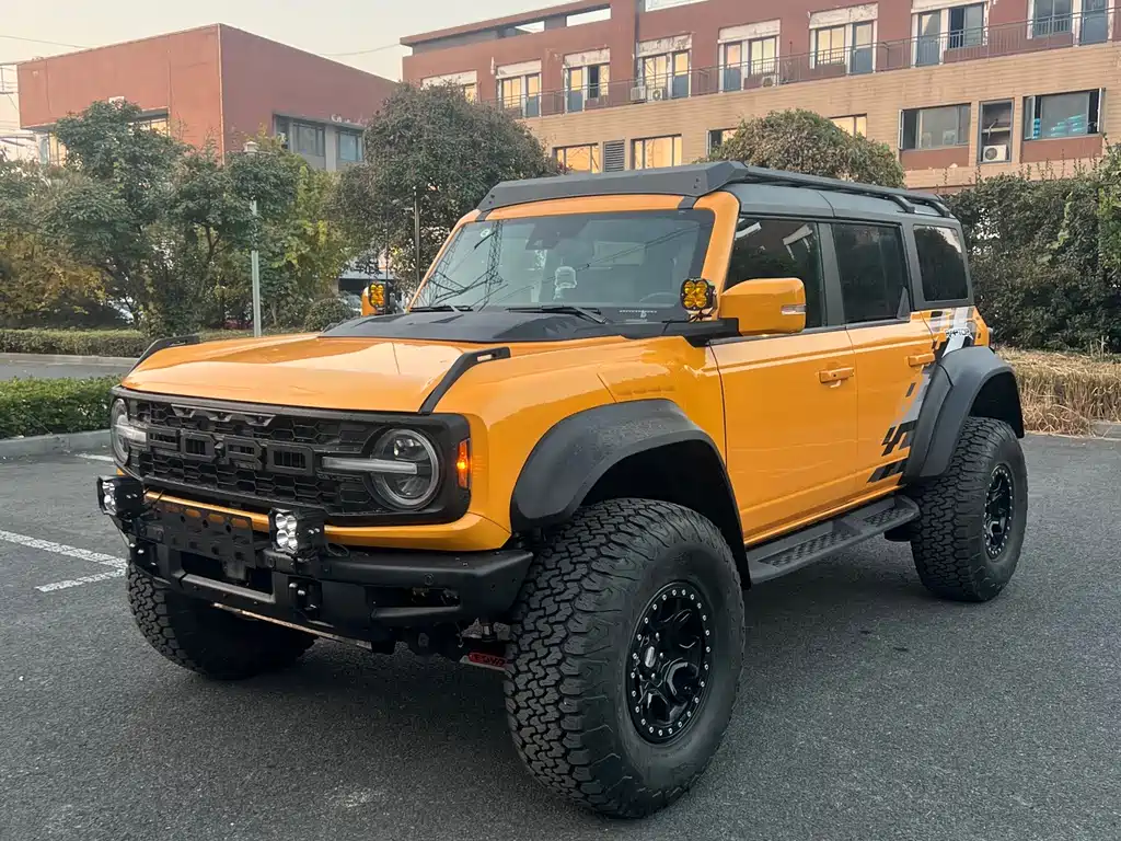 Ford Bronco 2023