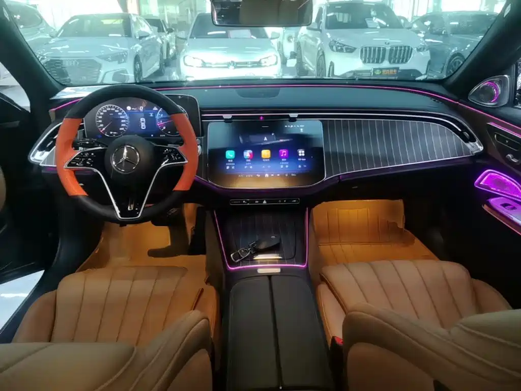 Mercedes-Benz E-Class E 2024 E 300 L Fashion