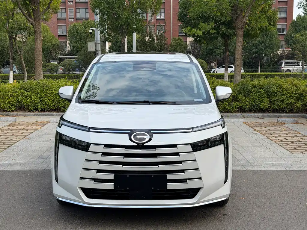 GAC Motor Trumpchi E8 — миниатюра 2