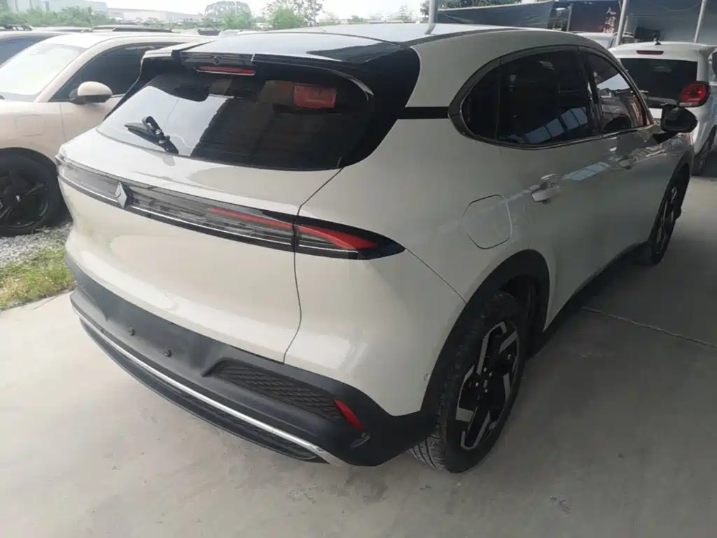 Baojun Yunhai — миниатюра 7