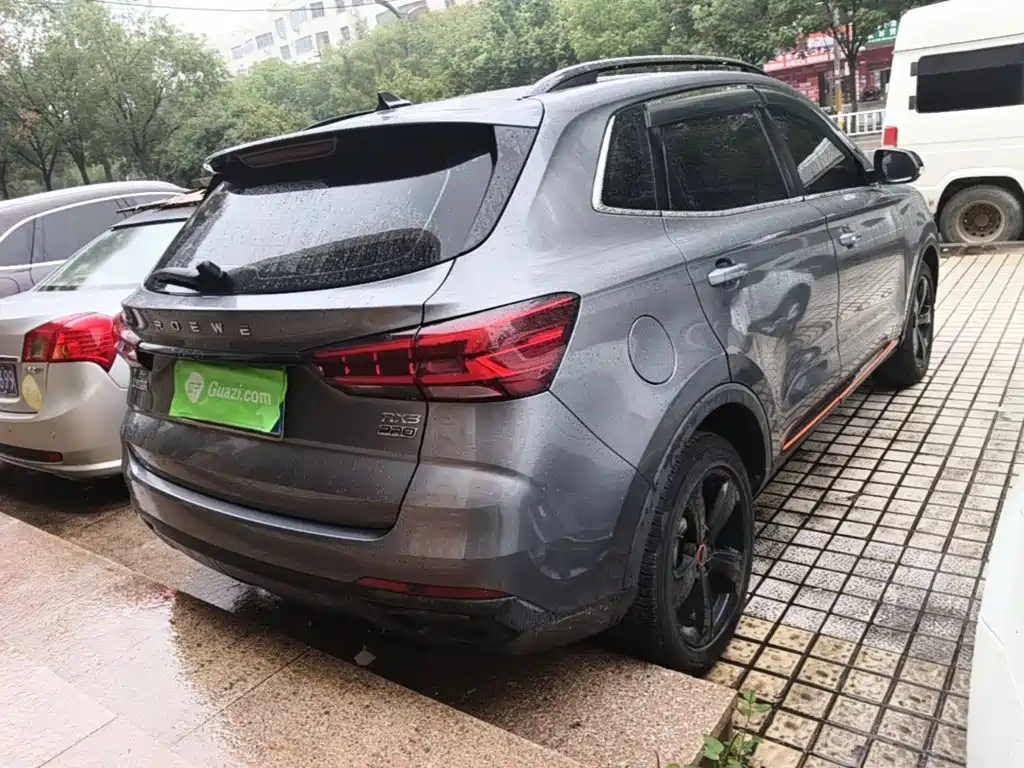 Roewe RX3 — миниатюра 7