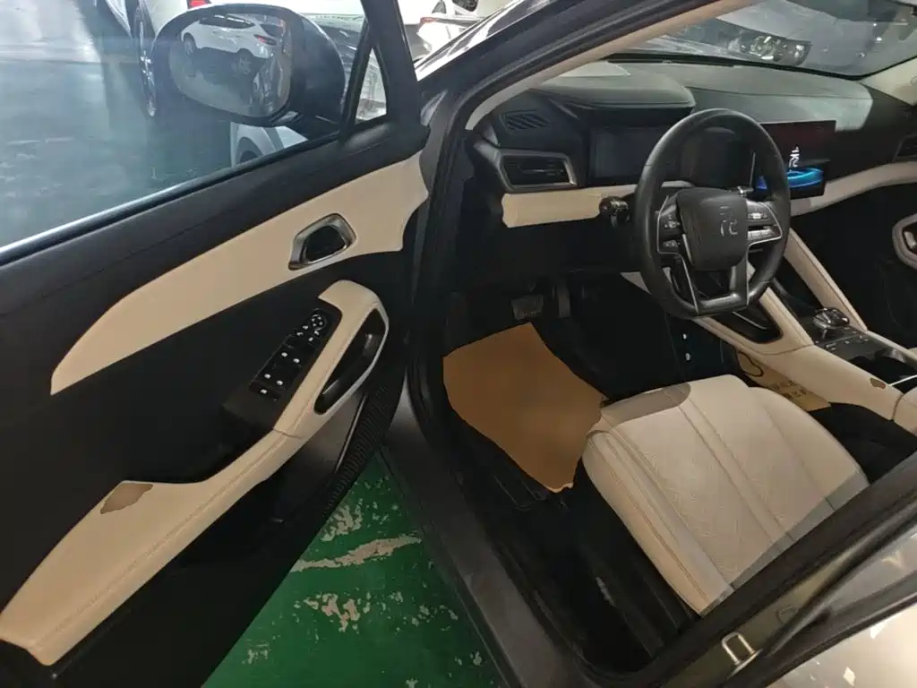 BYD Yuan UP — миниатюра 16