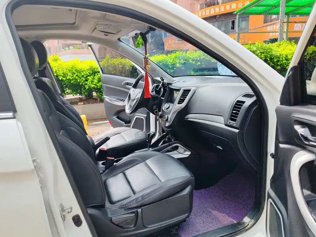 Changan CS35 — миниатюра 10