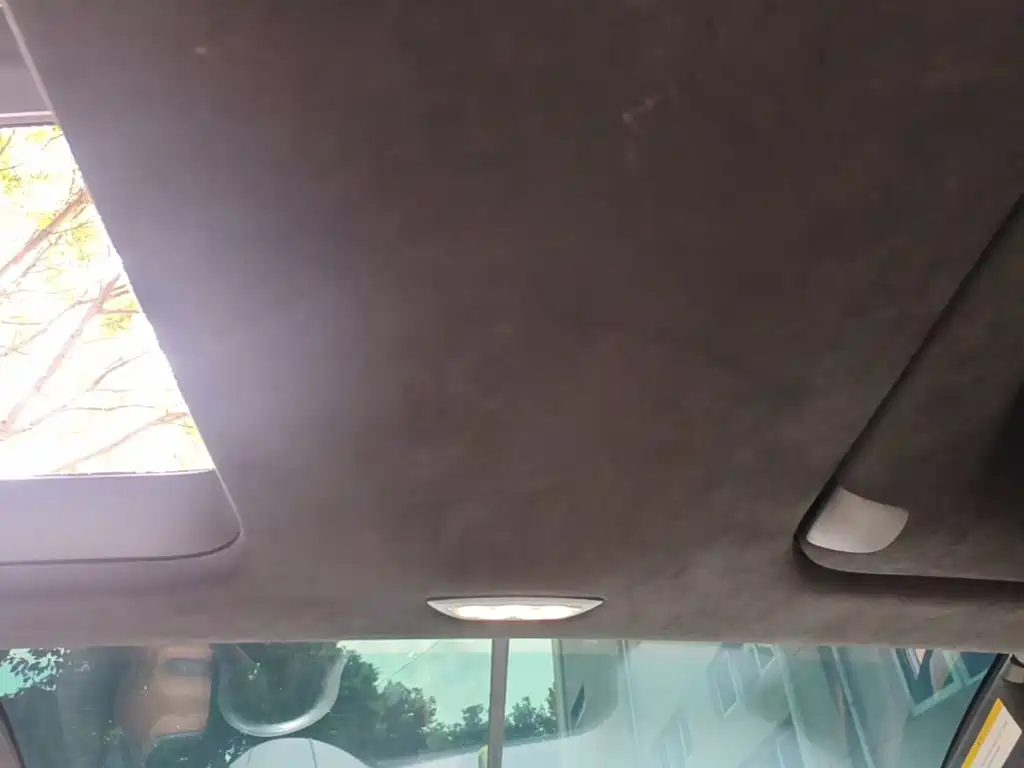 Tesla Model X — миниатюра 18