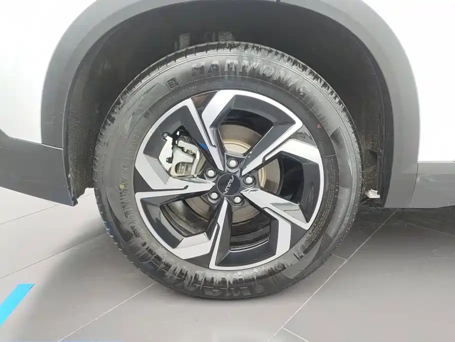 Dongfeng L7 2025 430