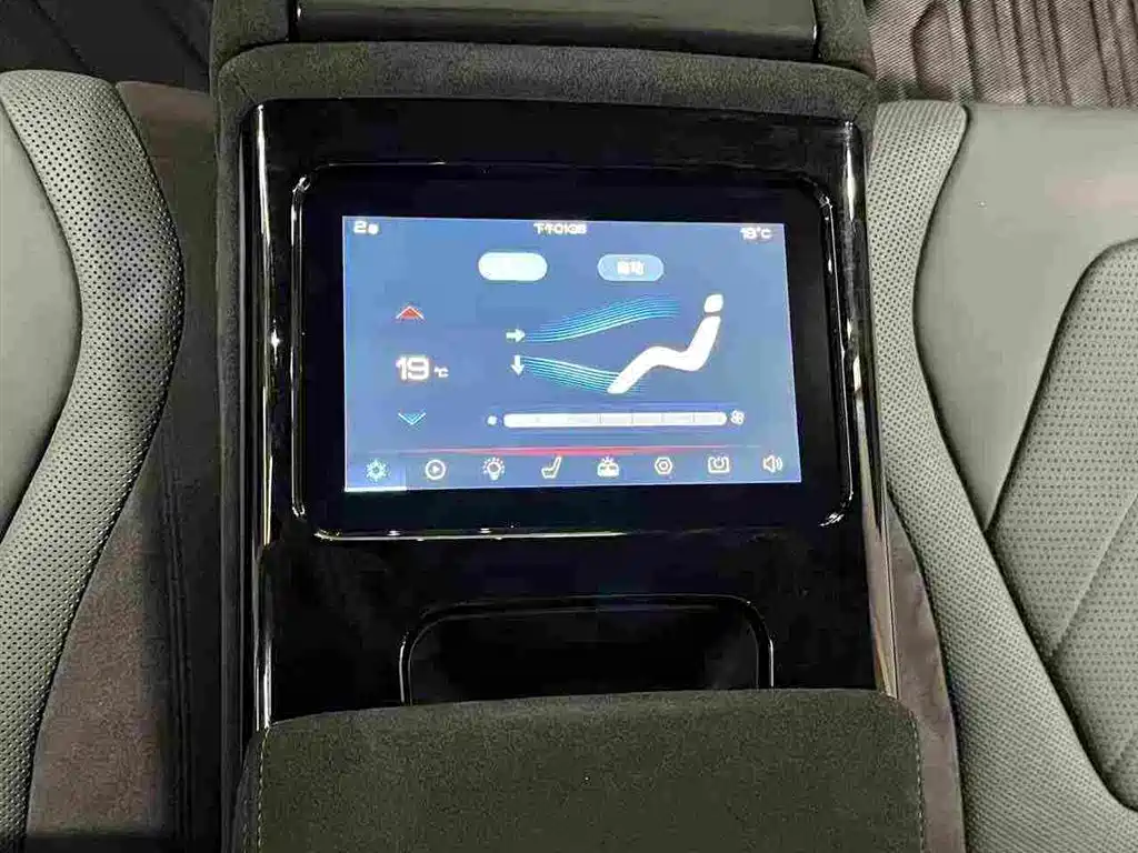 BYD Han — миниатюра 5
