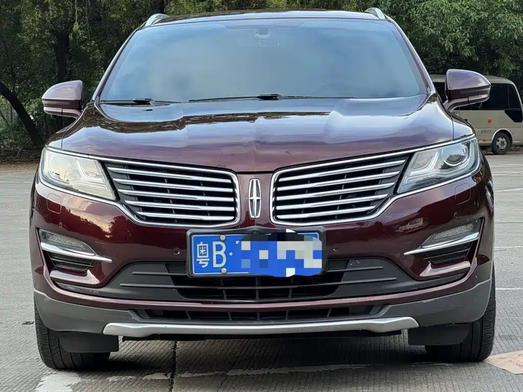Lincoln MKC — миниатюра 2