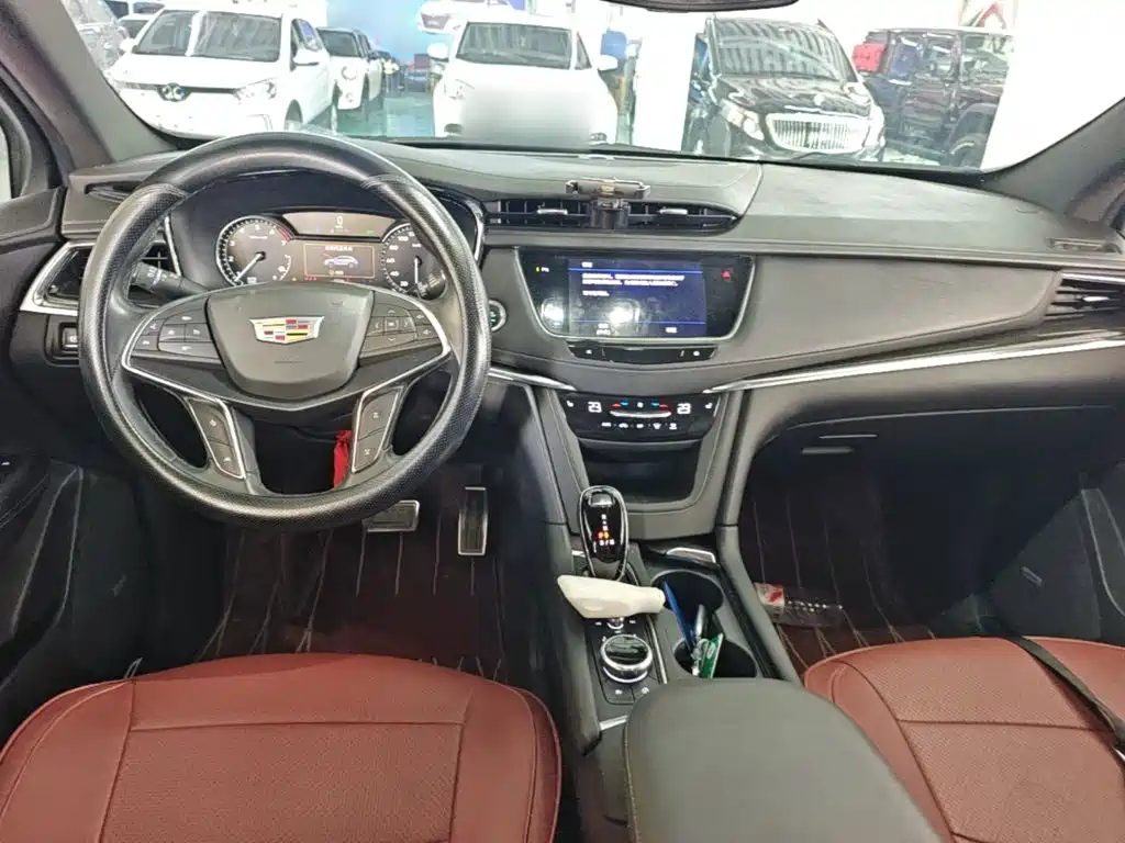 Cadillac XT5 — миниатюра 10