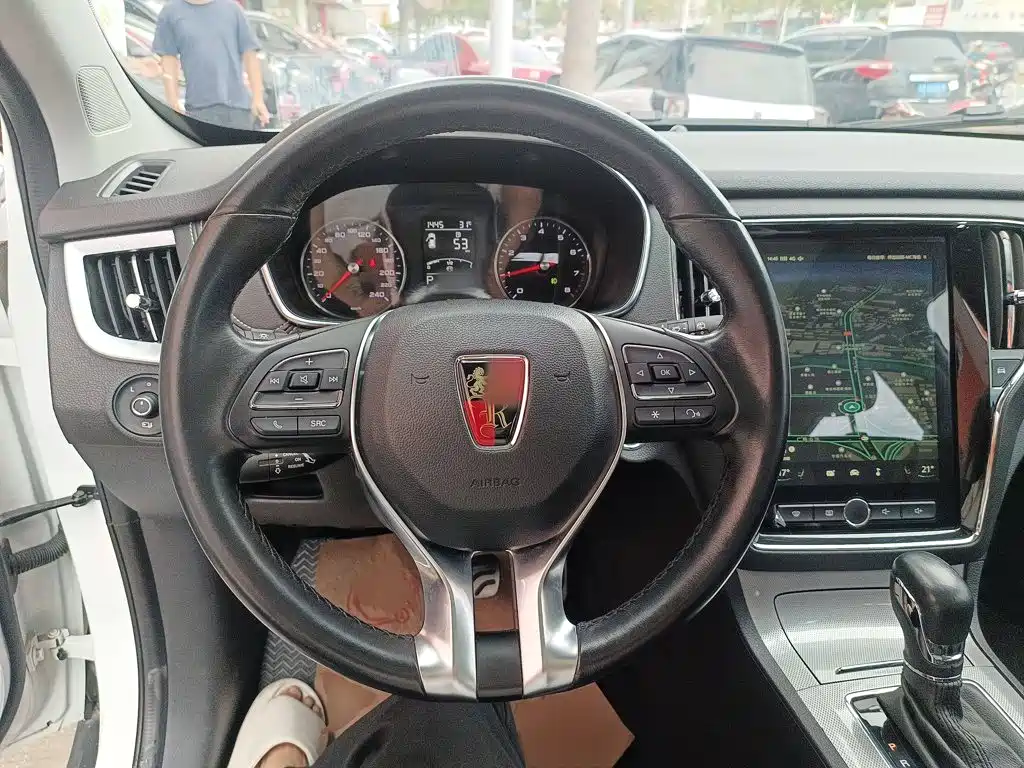 Roewe RX5 — миниатюра 11