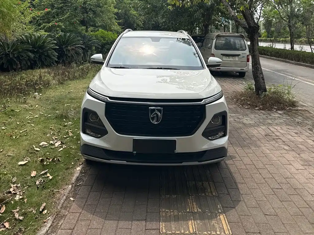Baojun 530 — миниатюра 2