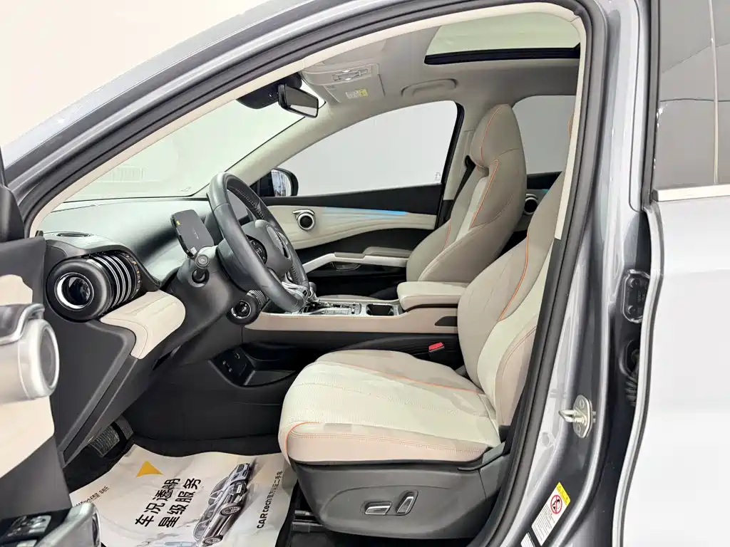 BYD Yuan Plus — миниатюра 17