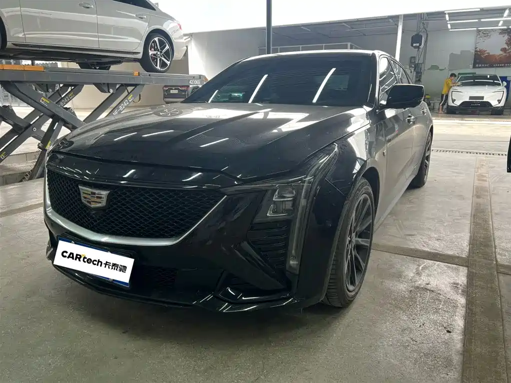 Cadillac CT5 2024