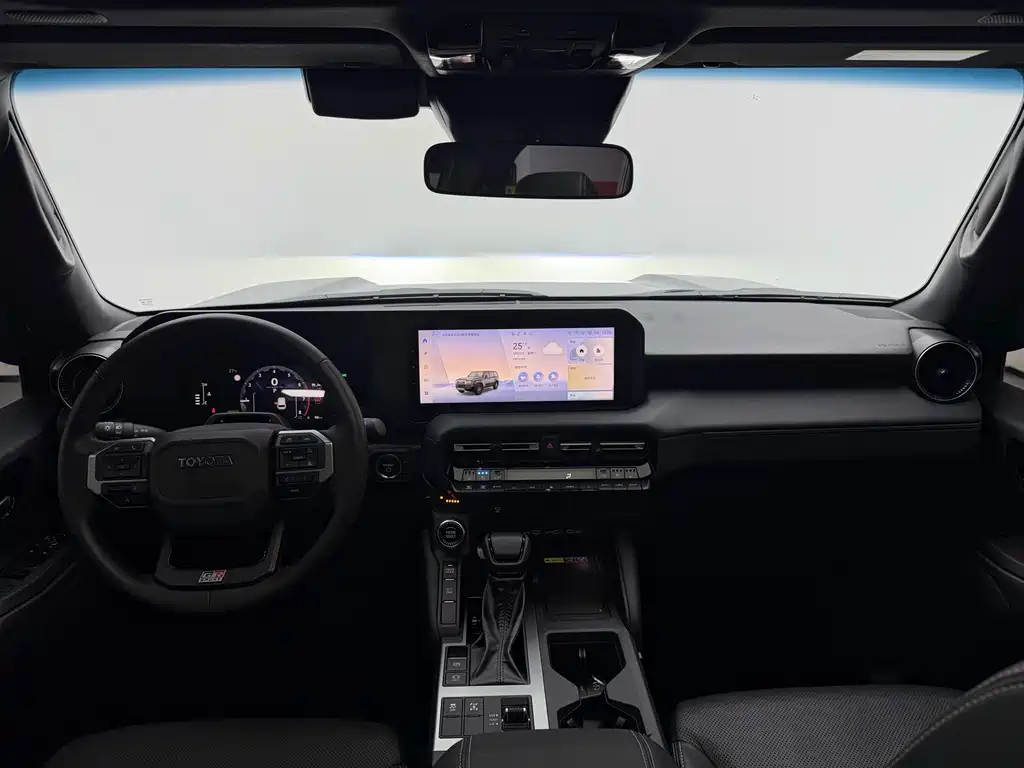 Toyota Prado — миниатюра 14