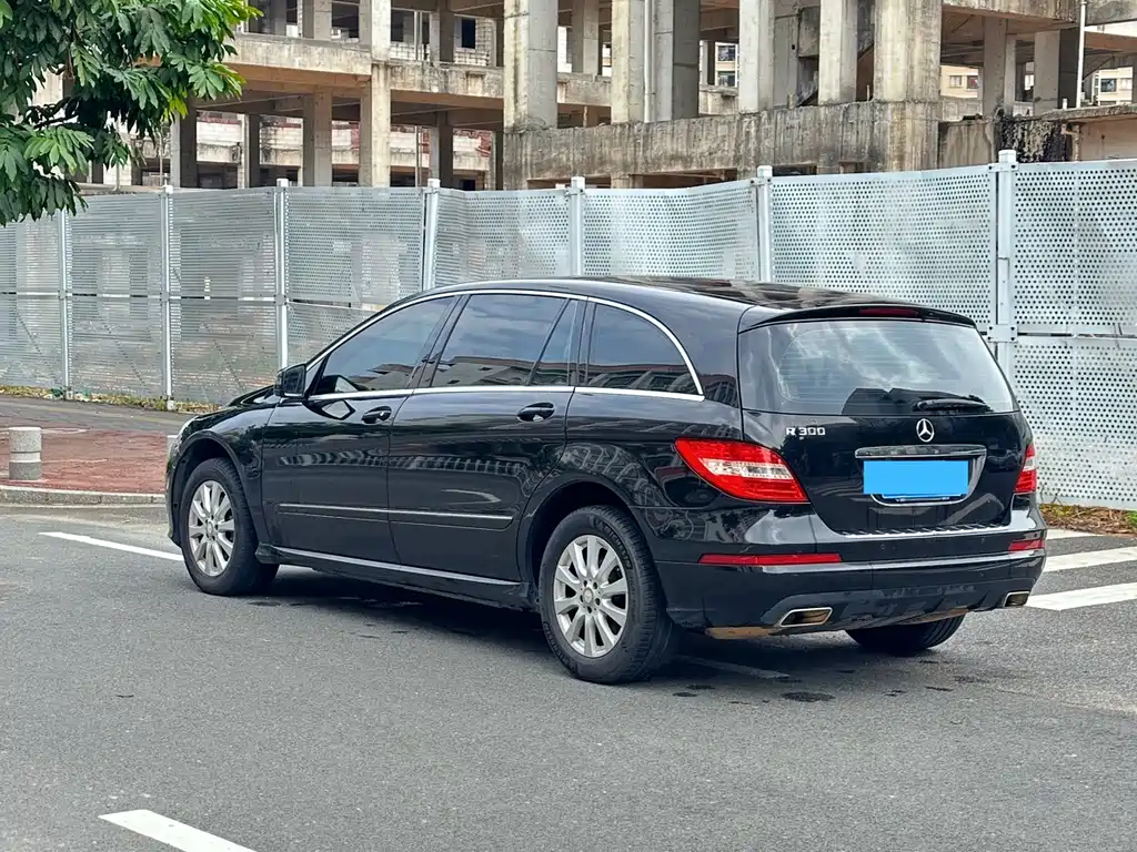 Mercedes-Benz R-Class — миниатюра 9