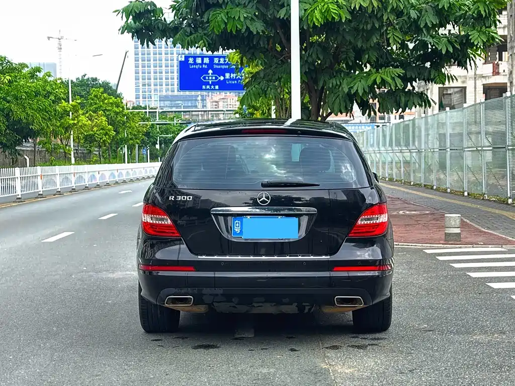 Mercedes-Benz R-Class — миниатюра 11