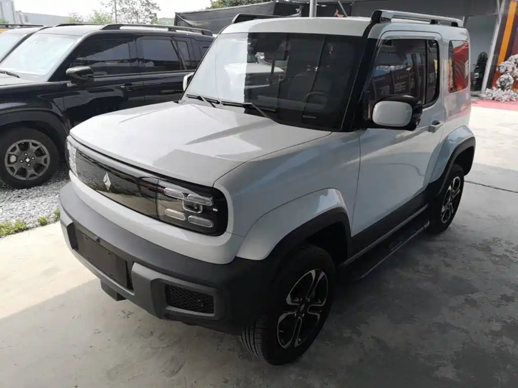 Baojun Yueye — миниатюра 2