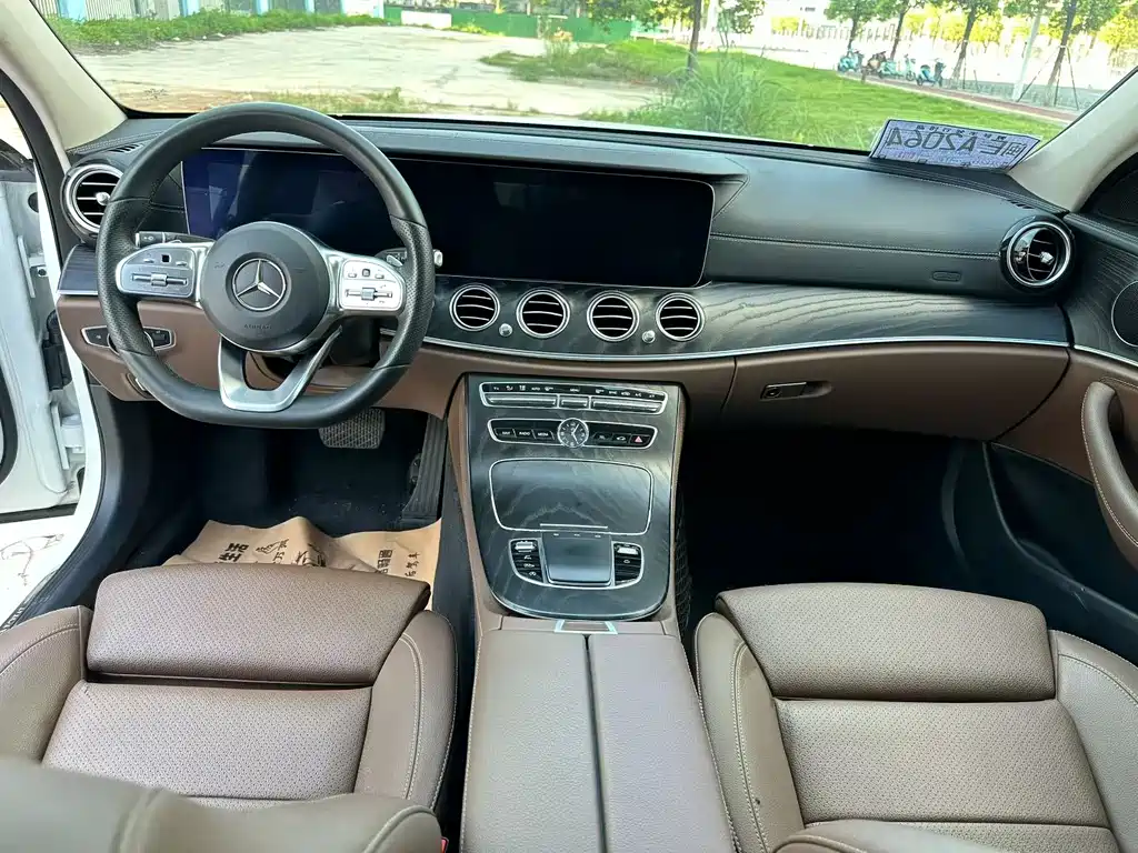 Mercedes-Benz E-Class E 2019 E 200 L Sport